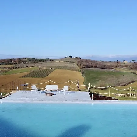 Ideale Per Riunioni Familiari Nella Pace Della Campagna Cortonese Villa